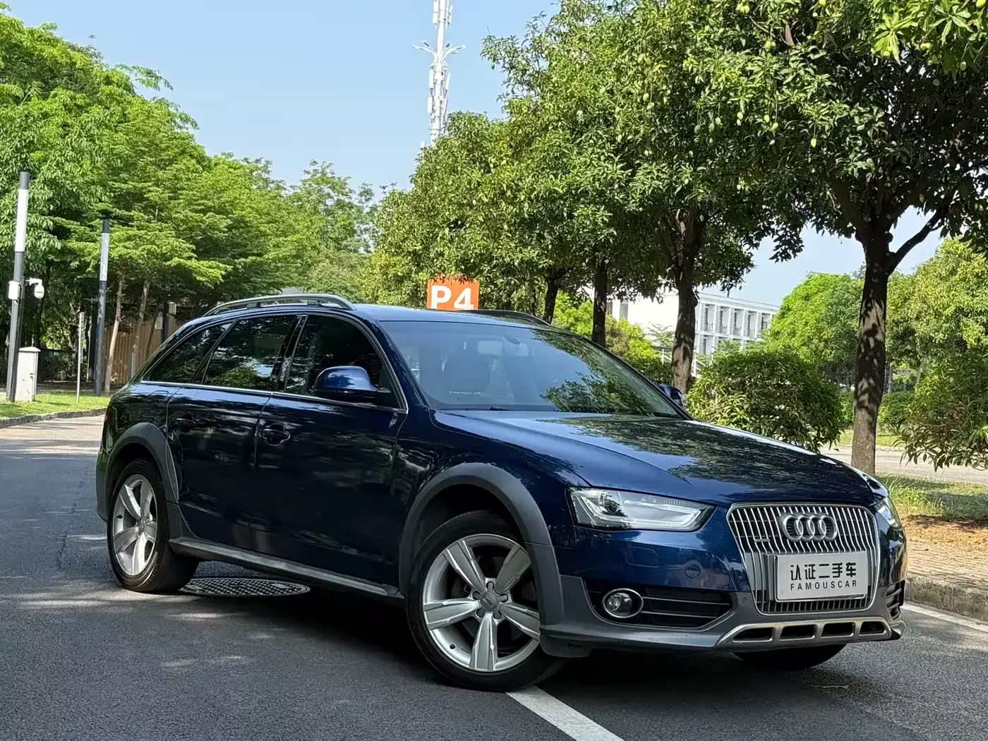 Audi A4 (Import) 2014 40 TFSI allroad quattro plus фото 3