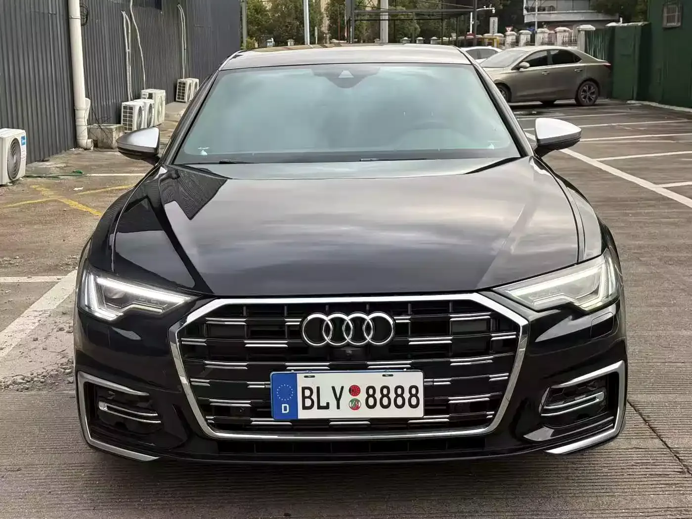 Audi A6L 2025 45 TFSI quattro Premium Sport фото 12