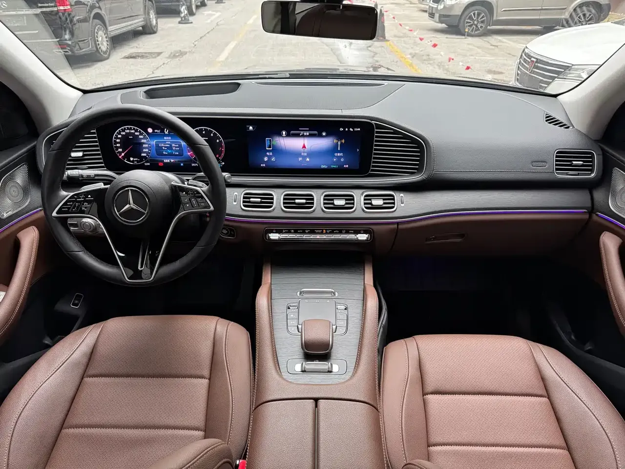 Mercedes-Benz GLE 2024 GLE 450 4MATIC Luxury фото 8