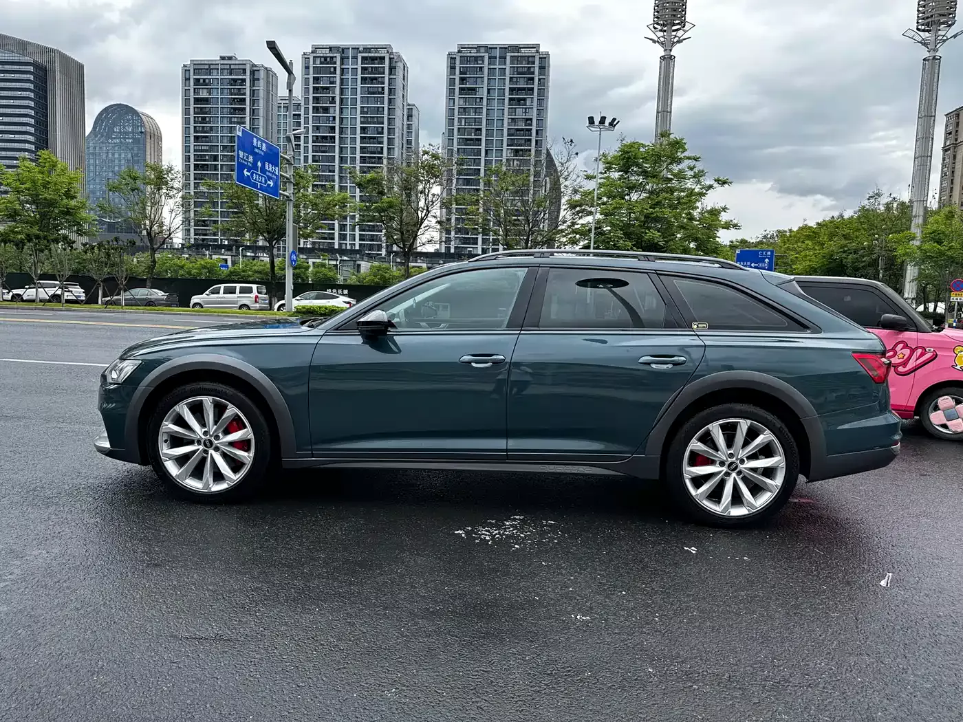 Audi A6 (Import) 2021 allroad quattro Explorer 55 TFSI Premium Off-road фото 4
