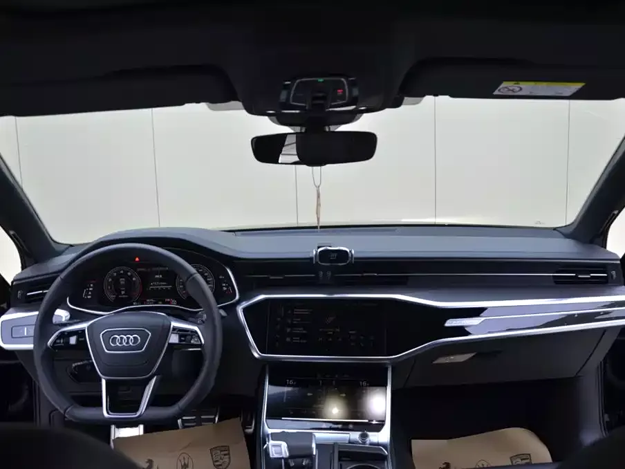 Audi A6L 2025 55 TFSI quattro Exclusive Sport фото 15