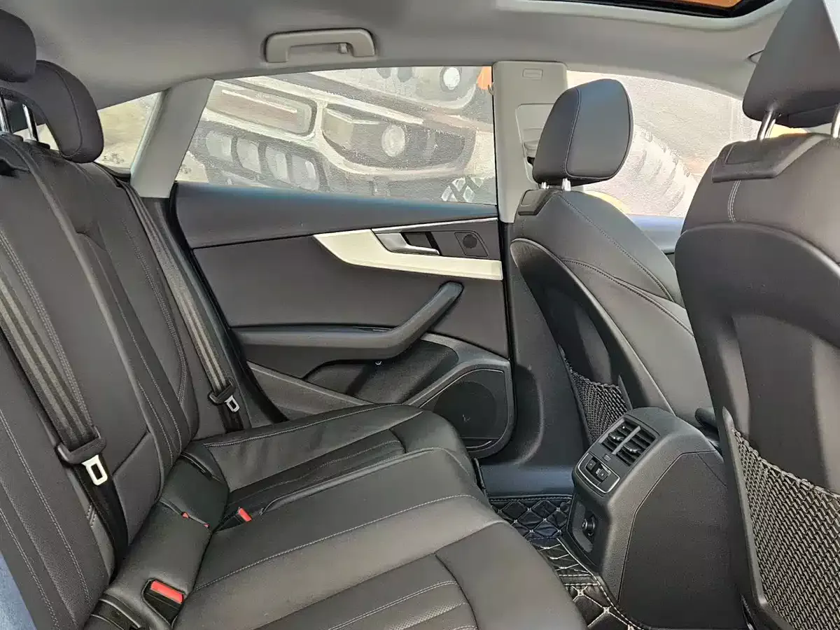 Audi A5 (Import) 2021 Sportback 40 TFSI quattro Luxury Dynamic фото 9