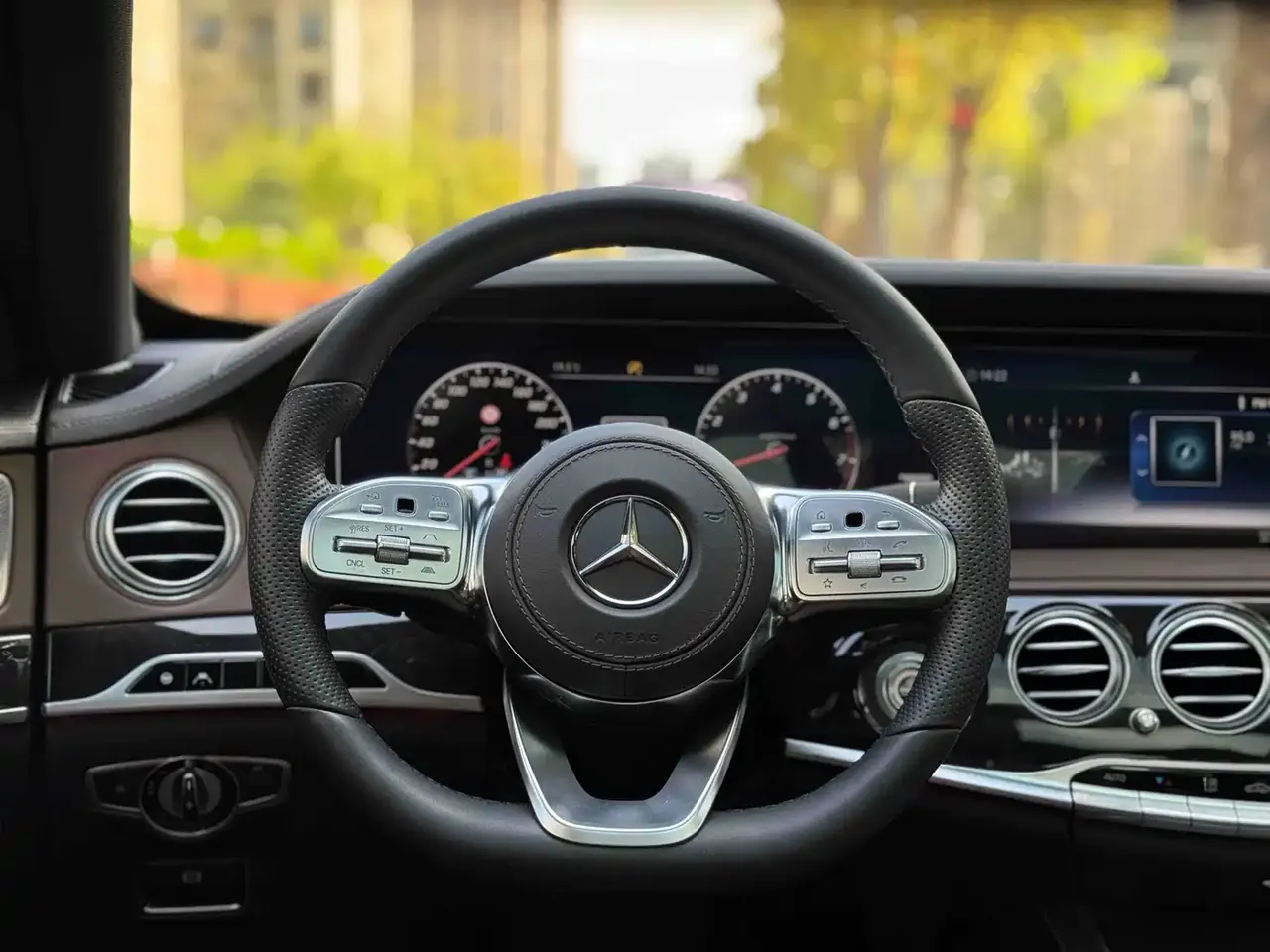 Mercedes-Benz S-Class 2020 S 450 L 4MATIC Collector's Version фото 10