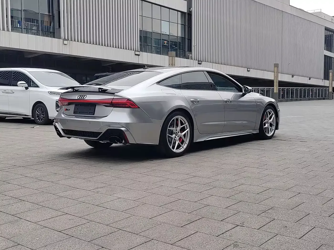 Audi A7 2024 45 TFSI Premium Selection фото 17