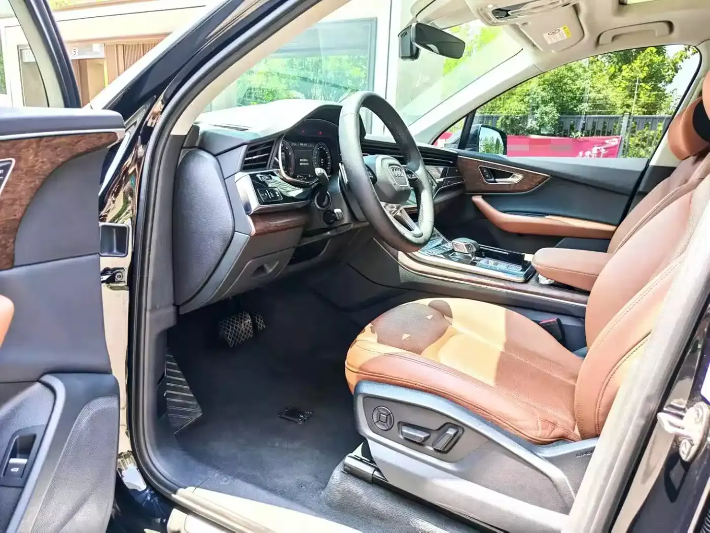 Audi Q7 2021 55 TFSI quattro S line Sport фото 4