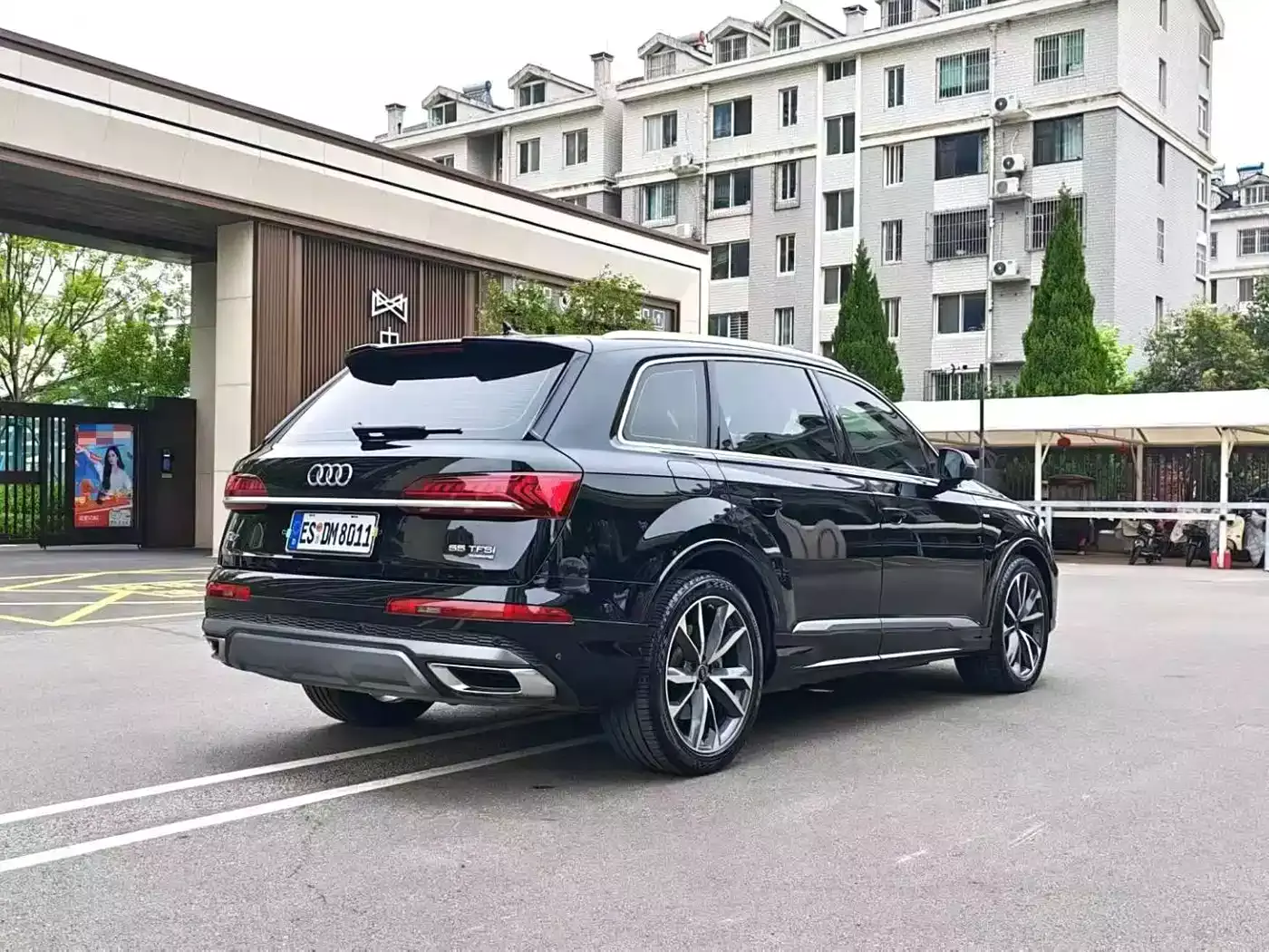 Audi Q7 2021 55 TFSI quattro S line Sport фото 9