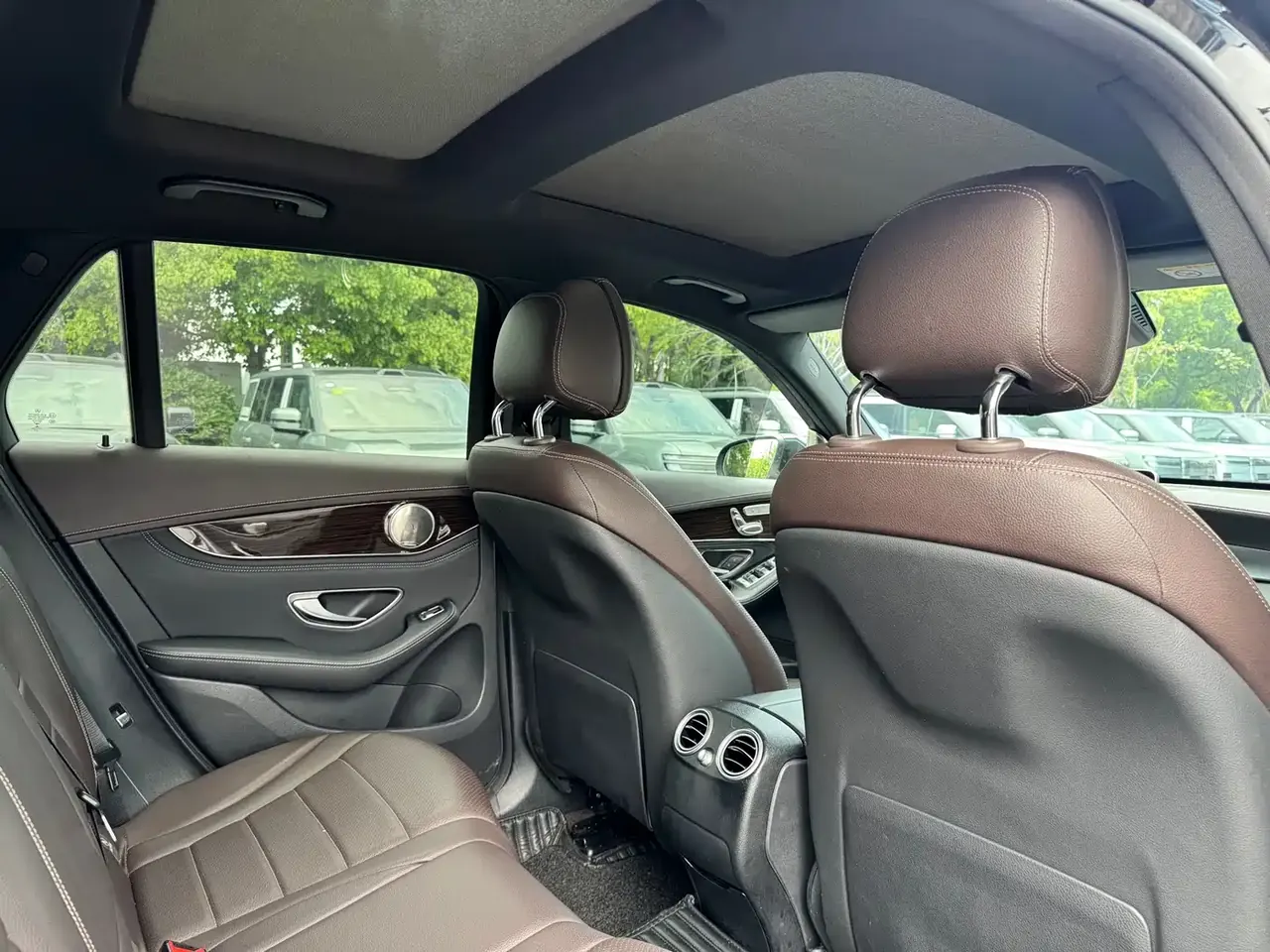 Mercedes-Benz GLC 2018 GLC 260 4MATIC Luxury фото 17