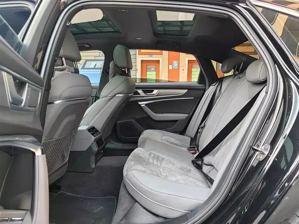 Audi A6L 2024 45 TFSI Premium Dynamic фото 6