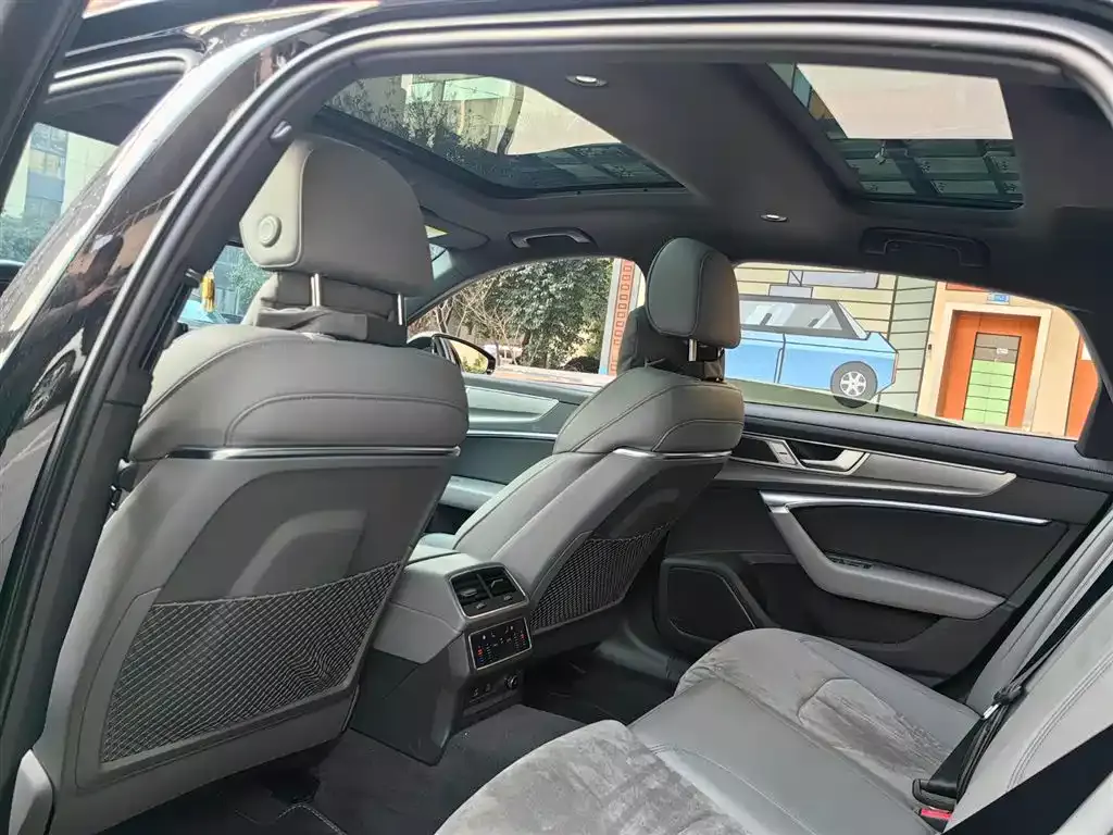 Audi A6L 2024 45 TFSI Premium Dynamic фото 8