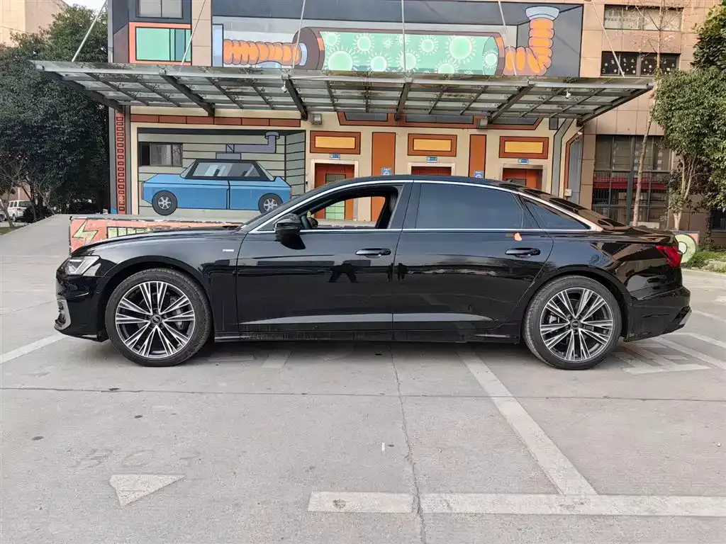 Audi A6L 2024 45 TFSI Premium Dynamic фото 17