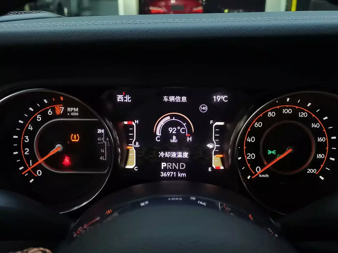 Jeep Gladiator 2022 3.6L Pioneer Edition фото 12