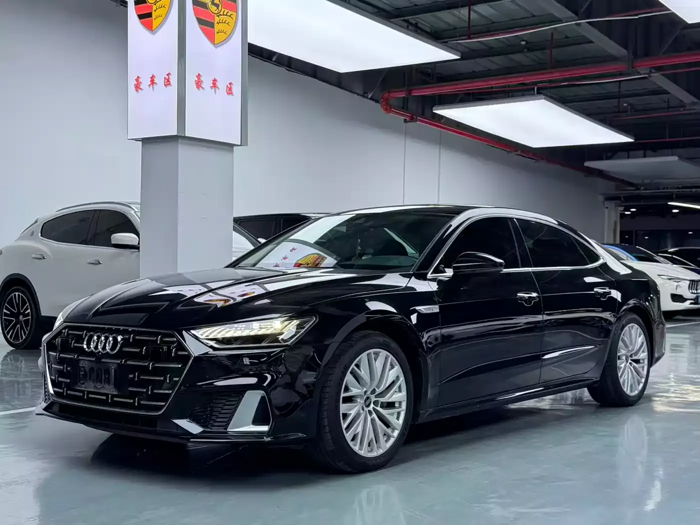 Audi A7L 2024 45TFSI S-line Dream Edition Crystal Package фото 2