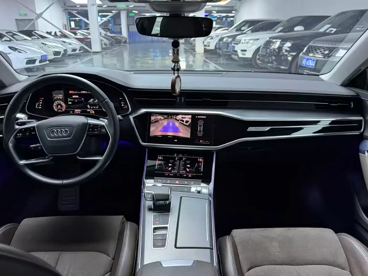 Audi A7L 2024 45TFSI S-line Dream Edition Crystal Package фото 7