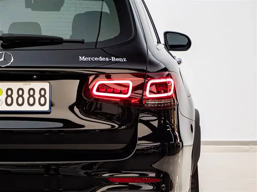 Mercedes-Benz GLC AMG 2022 AMG GLC 43 4MATIC фото 12
