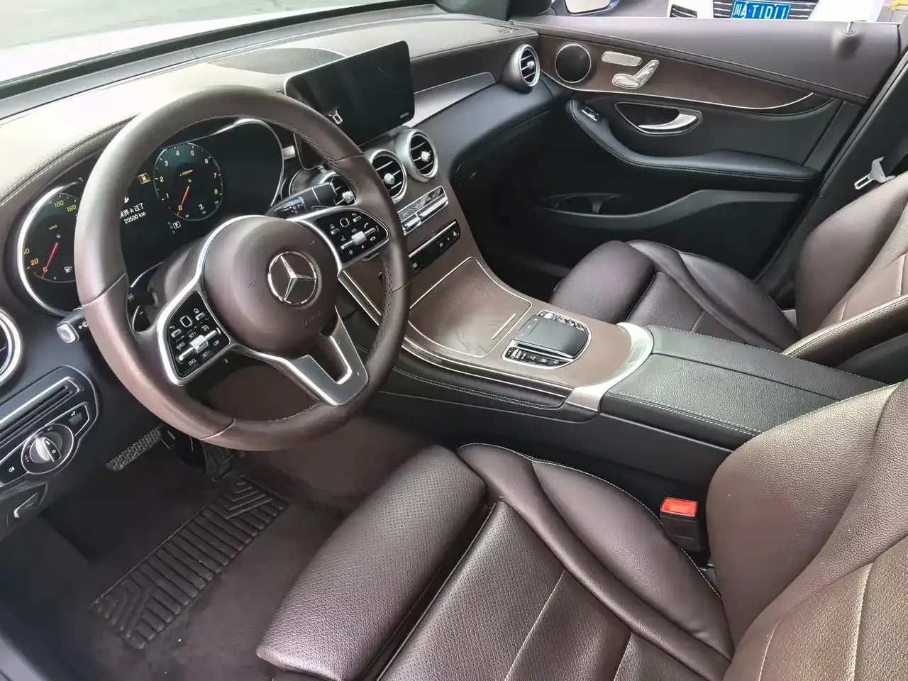 Mercedes-Benz GLC 2020 Facelift GLC 260 L 4MATIC Luxury фото 4
