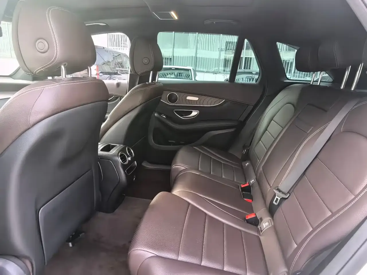 Mercedes-Benz GLC 2020 Facelift GLC 260 L 4MATIC Luxury фото 5