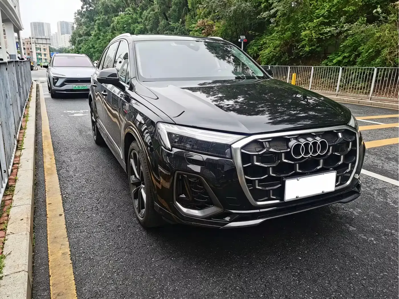 Audi Q7 2025 55 TFSI quattro S line Sport фото 3