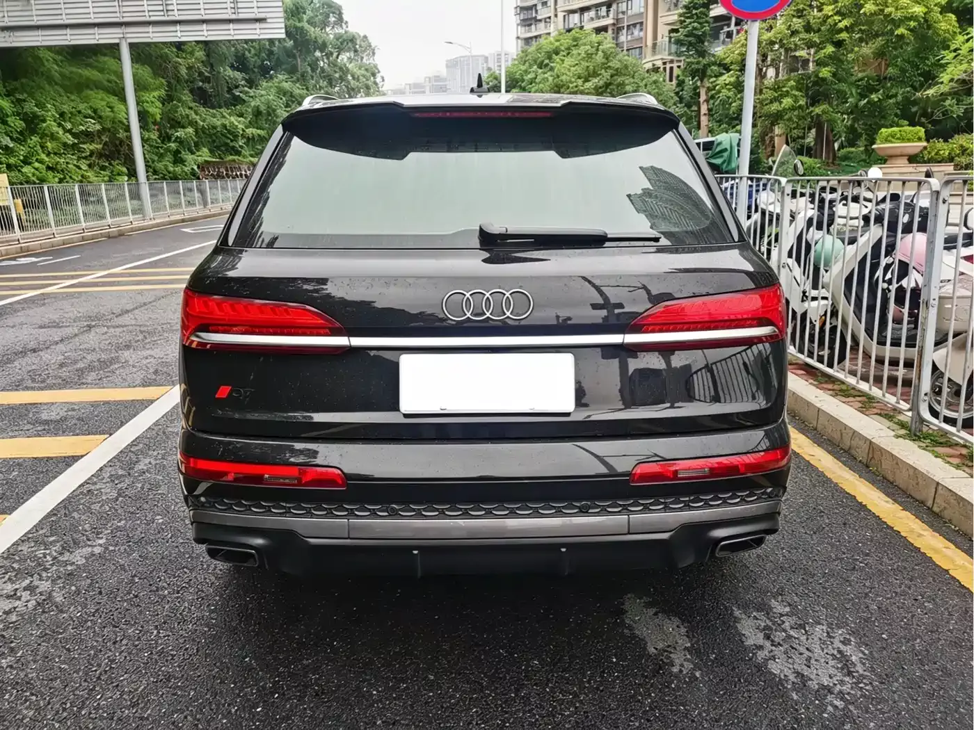 Audi Q7 2025 55 TFSI quattro S line Sport фото 5