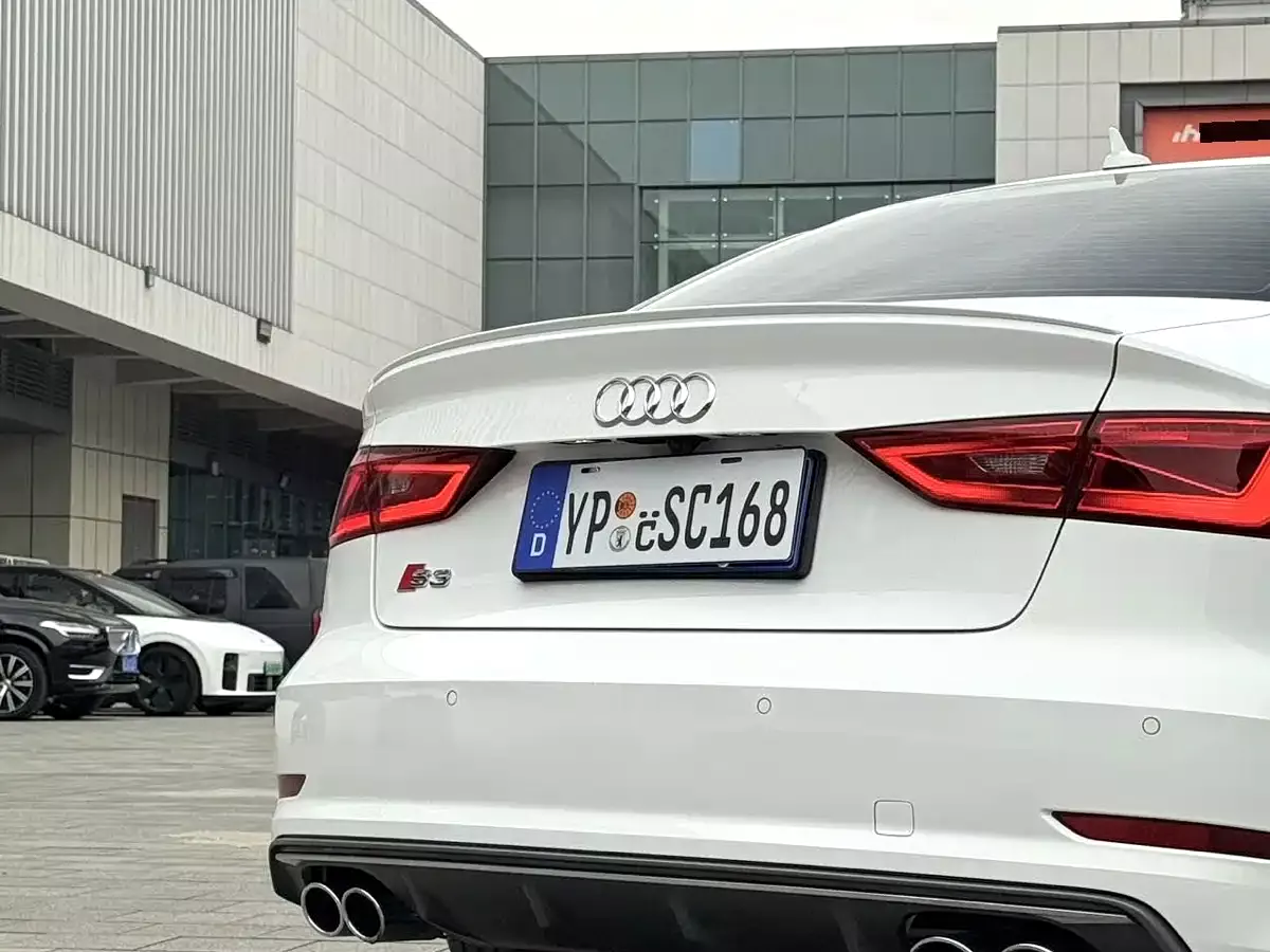 Audi S3 2015 S3 2.0T Limousine фото 8