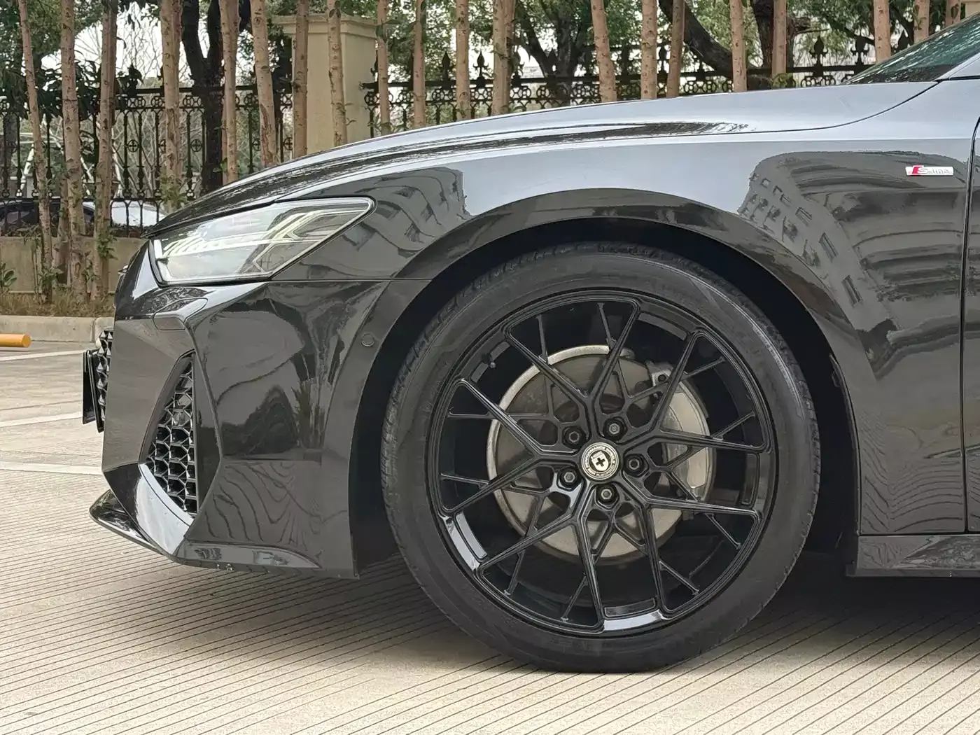 Audi A7 2023 Model 45 TFSI Premium Selection Edition фото 18