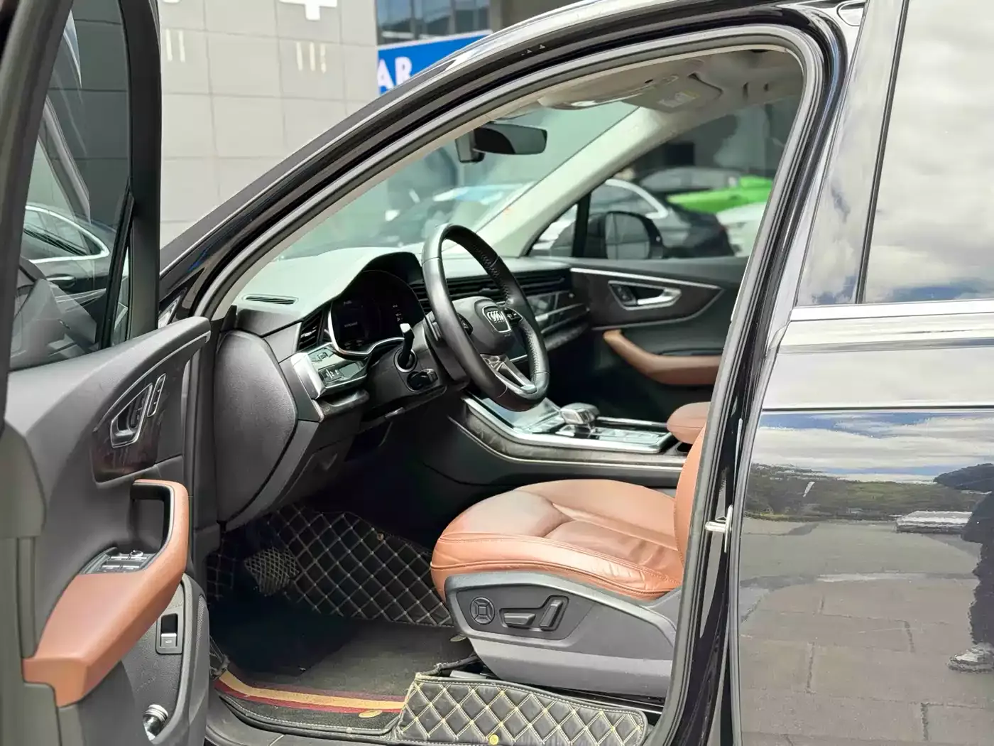 Audi Q7 2020 55 TFSI quattro S line Sport фото 4