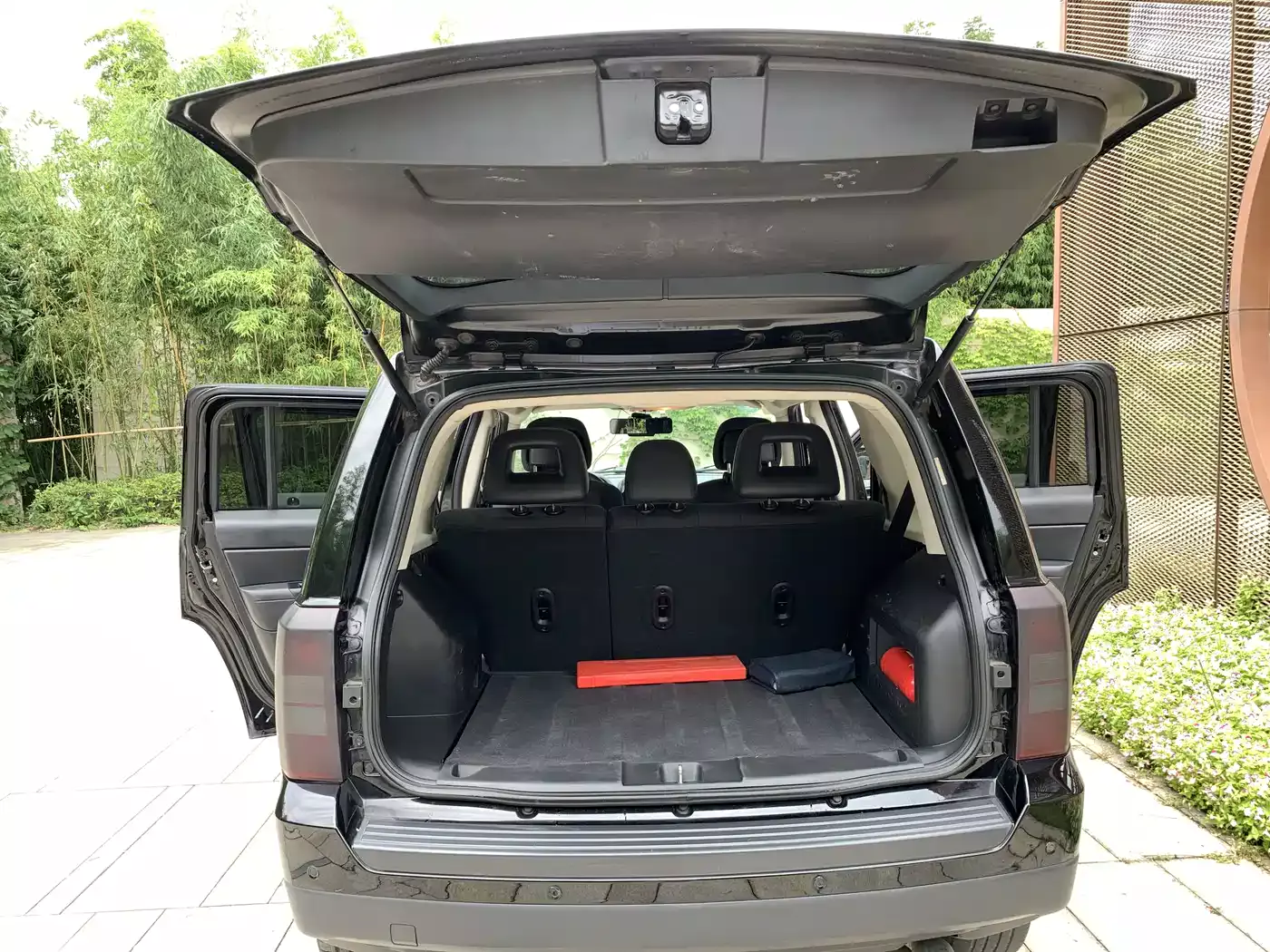 Jeep Patriot 2013 2.4 Luxury Navigation фото 3