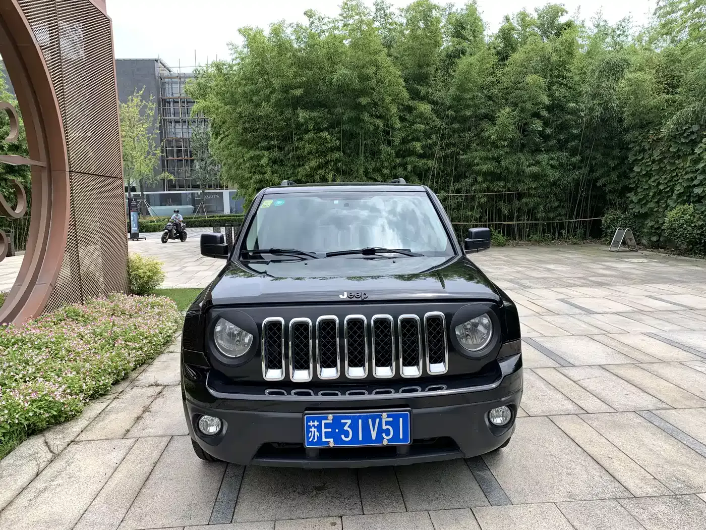 Jeep Patriot 2013 2.4 Luxury Navigation фото 5