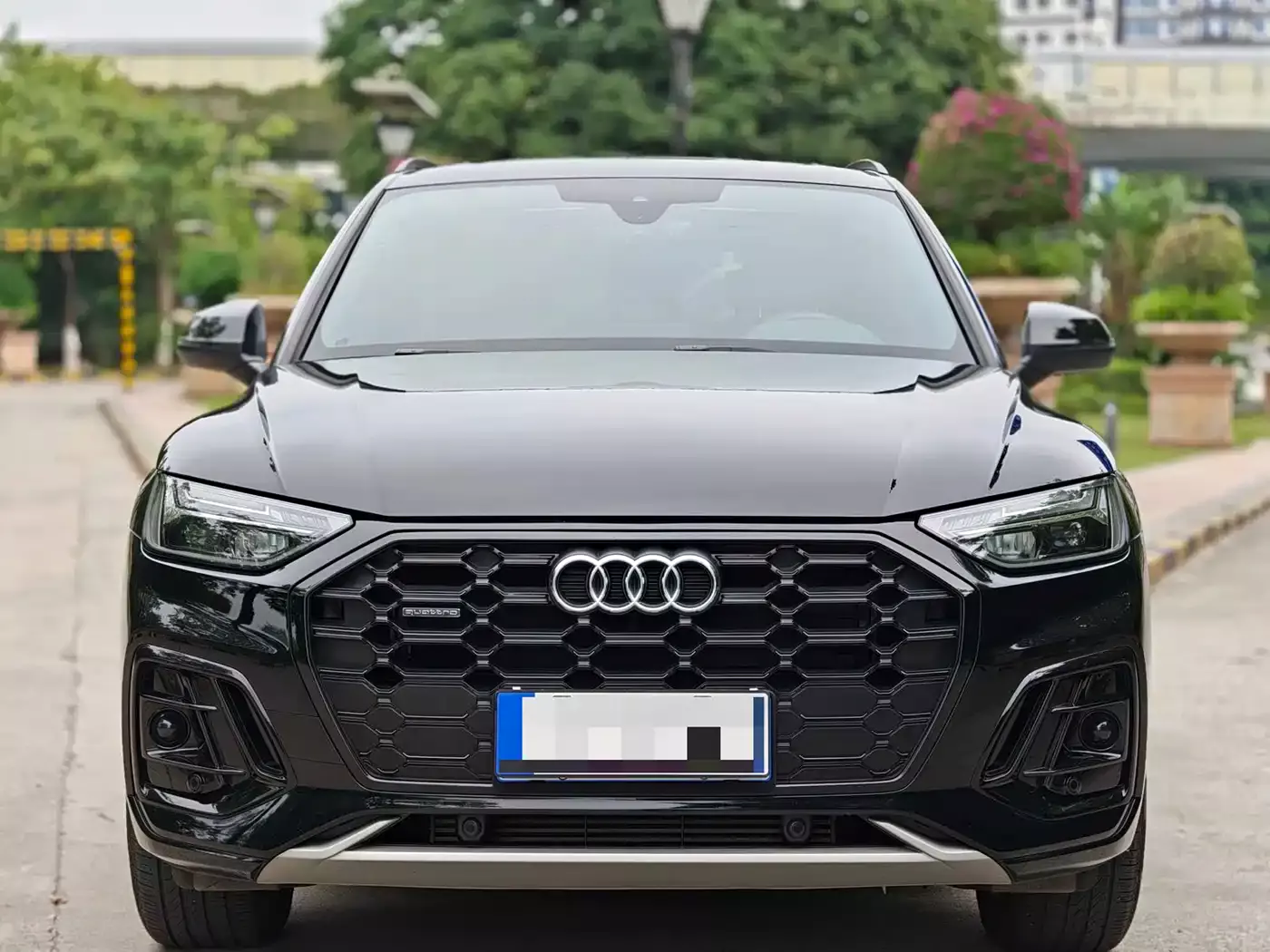 Audi Q5L 2024 Model 40 TFSI Luxury Dynamic фото 2