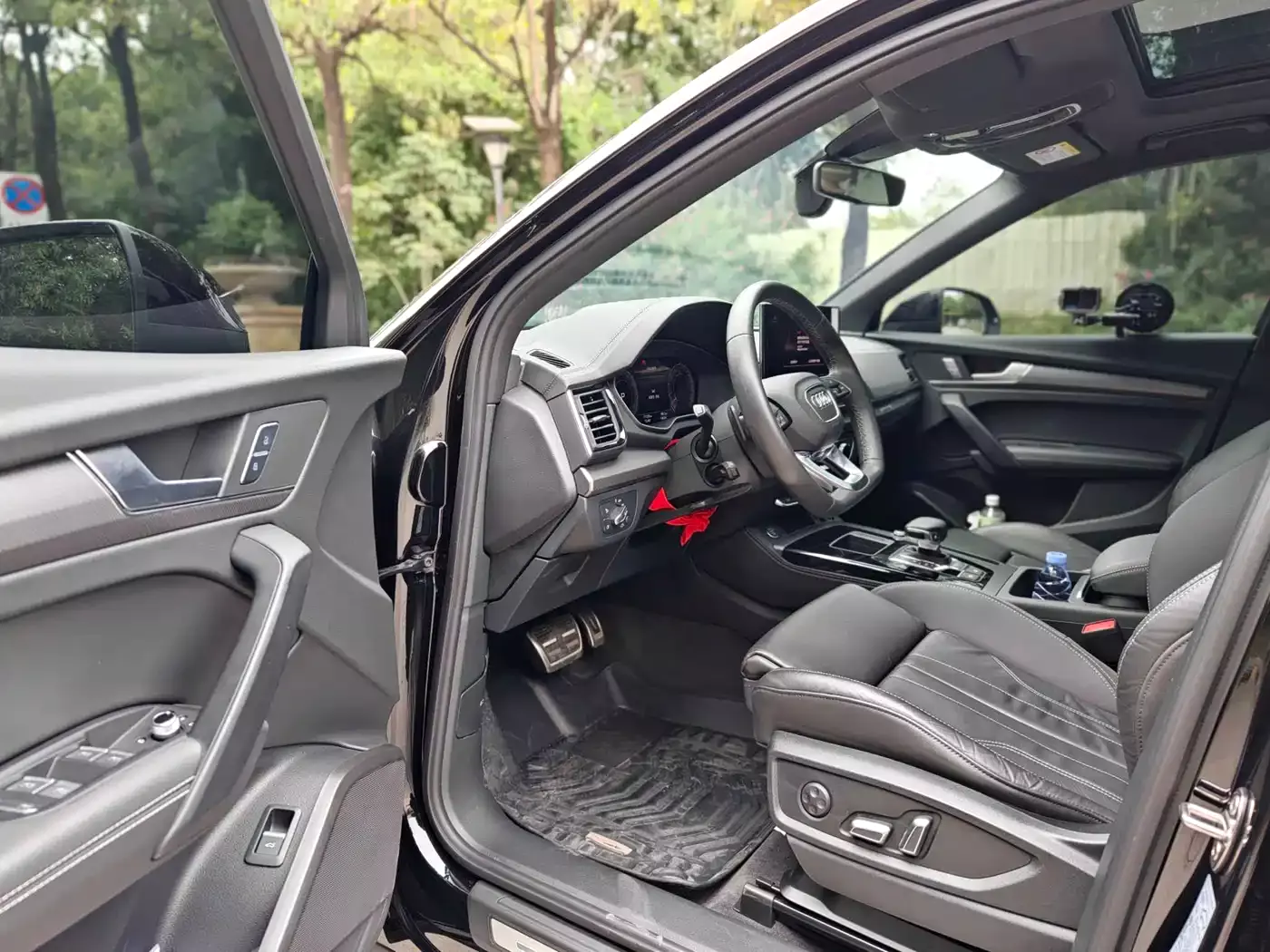Audi Q5L 2024 Model 40 TFSI Luxury Dynamic фото 4
