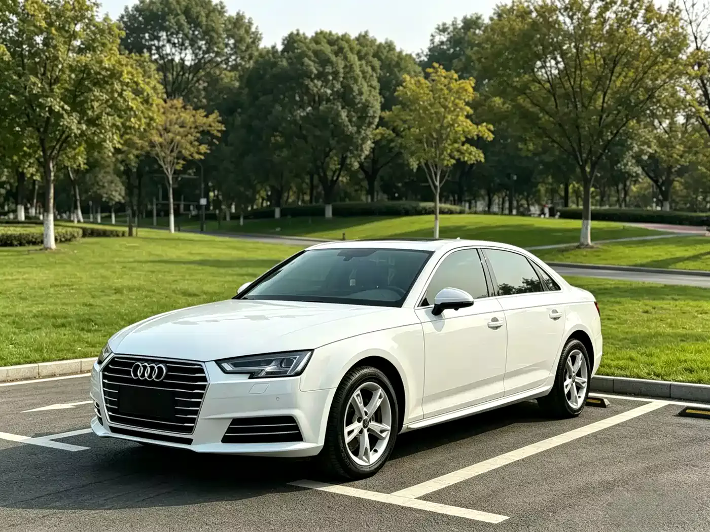 Audi A4L 2017 40 TFSI Progressive