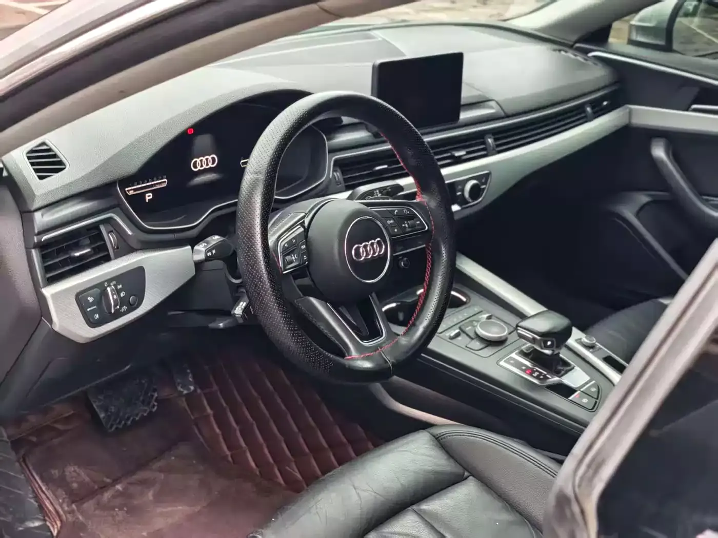 Audi A5 (Import) 2019 Sportback 40 TFSI Fashion фото 4