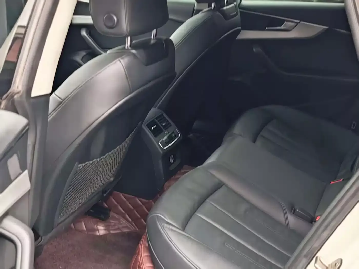 Audi A5 (Import) 2019 Sportback 40 TFSI Fashion фото 6