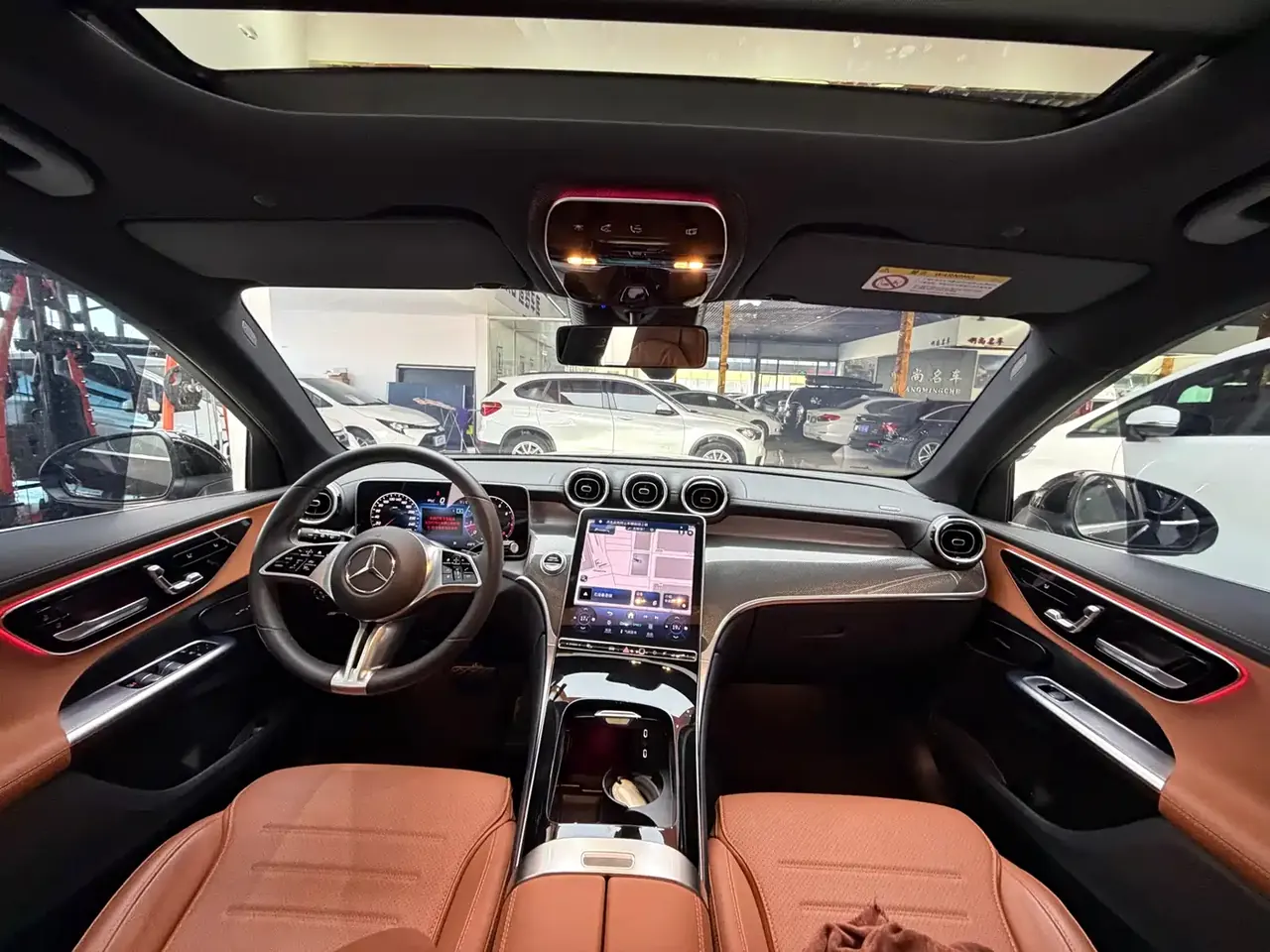 Mercedes-Benz GLC 2024 GLC 260 L 4MATIC Luxury 5-seater фото 14