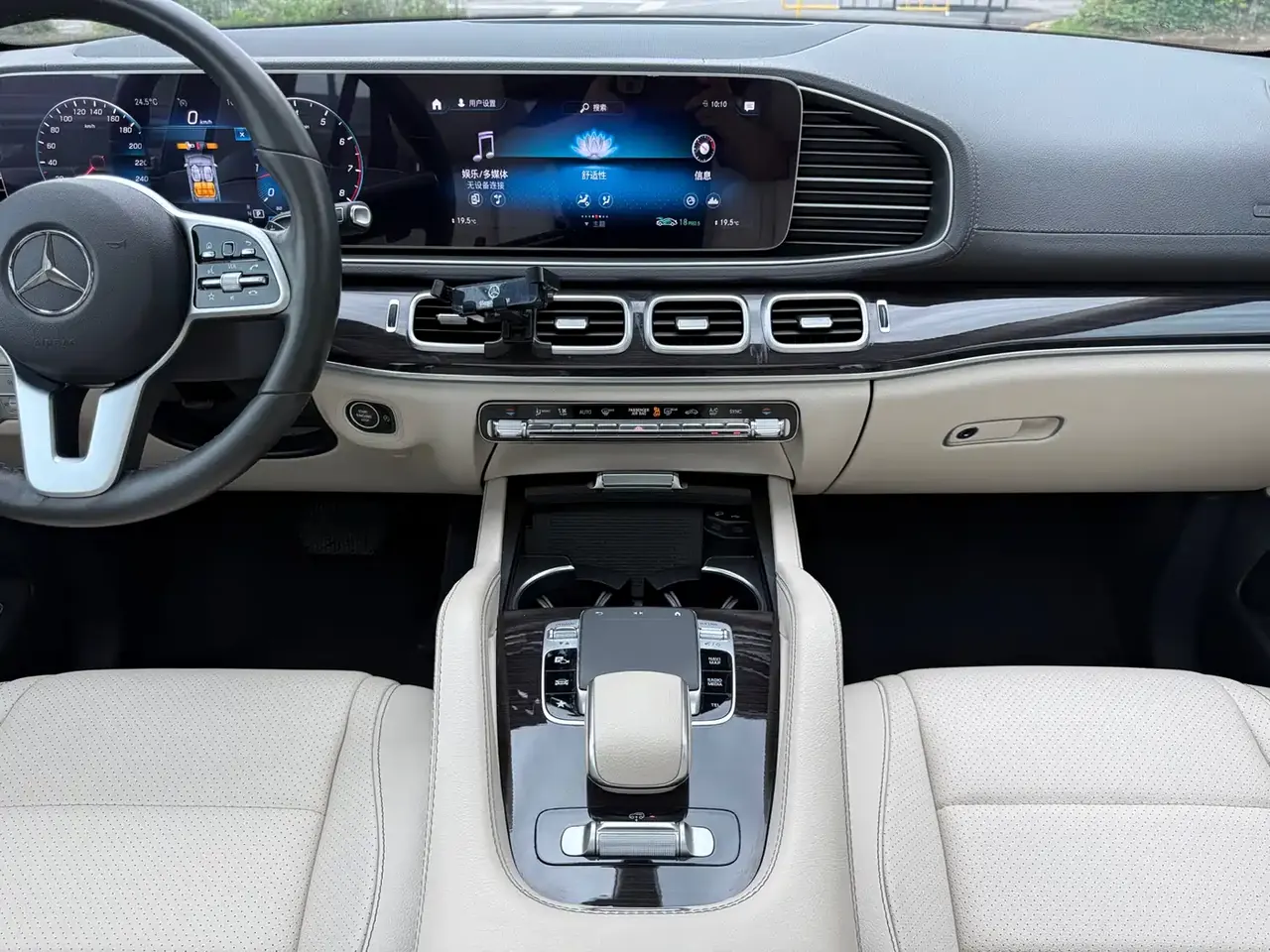 Mercedes-Benz GLE 2020 Facelift GLE 350 4MATIC Luxury фото 7