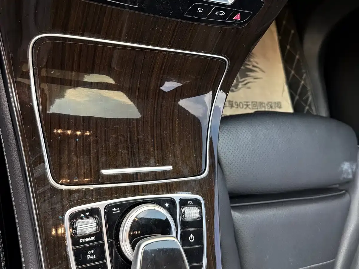 Mercedes-Benz GLC 2019 GLC 260 4MATIC Dynamic фото 19