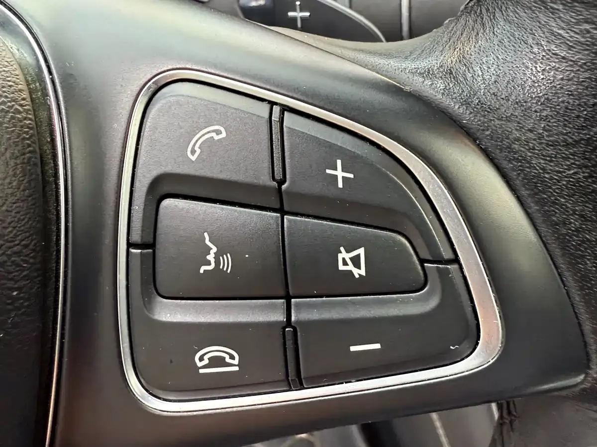 Mercedes-Benz GLC 2019 GLC 260 4MATIC Dynamic фото 20