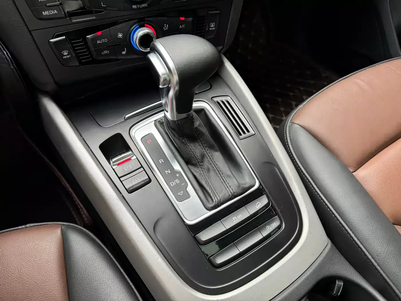 Audi Q5 2017 40 TFSI Progressive фото 11