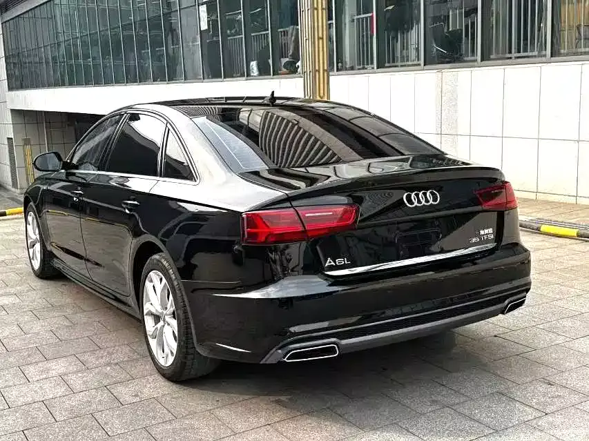 Audi A6L 2018 30th Anniversary 35 TFSI Fashion фото 8