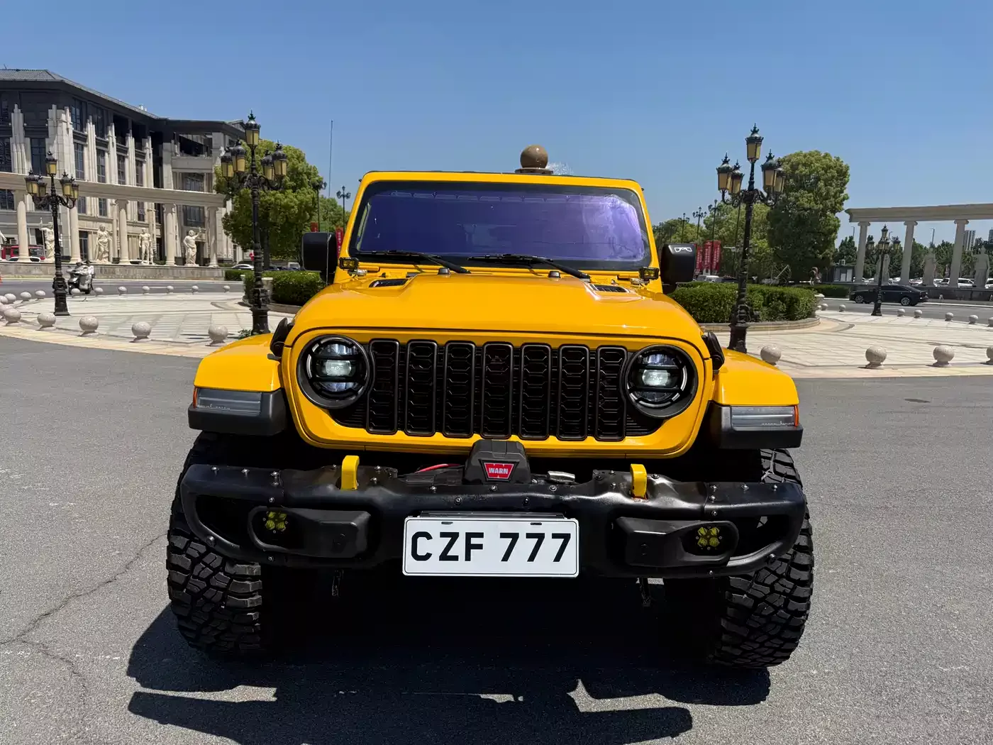 Jeep Wrangler 2021 2.0T Sahara Four-Door фото 2