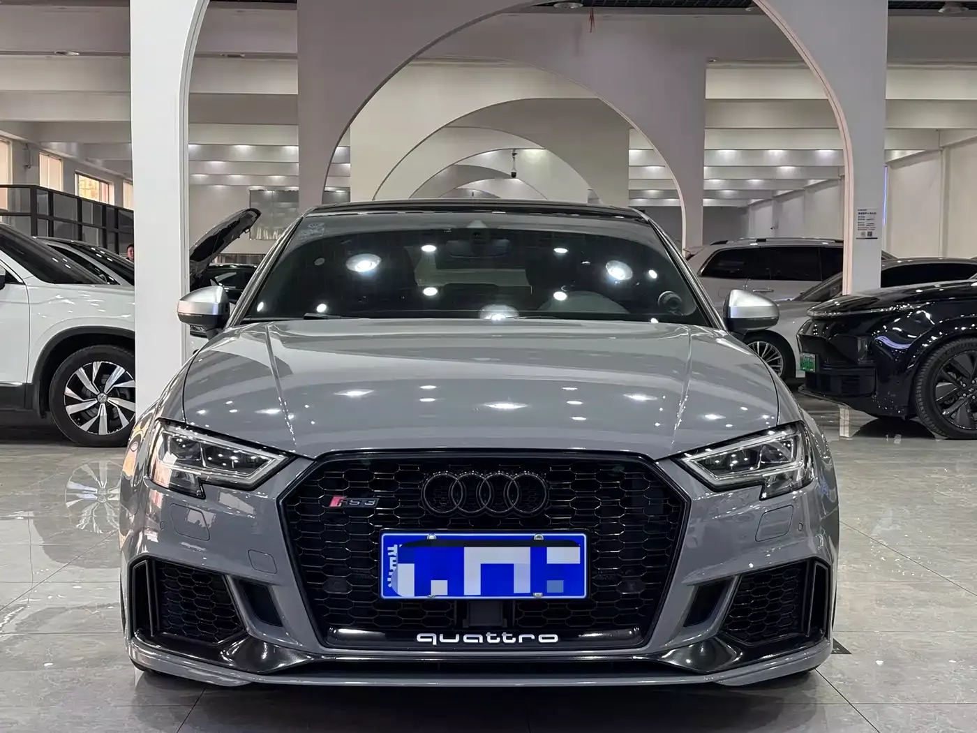 Audi RS 3 2017 RS 3 2.5T Limousine фото 2