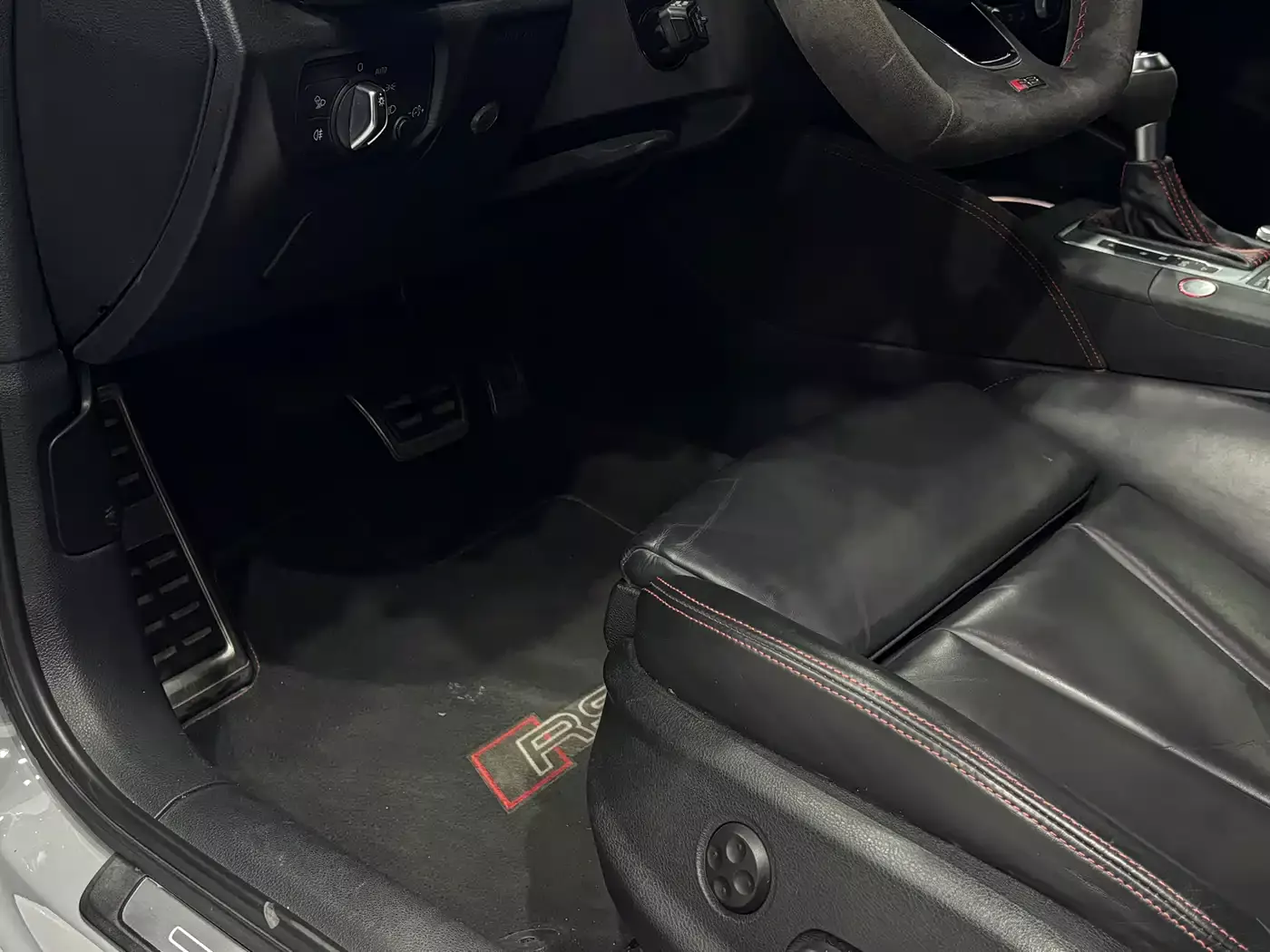 Audi RS 3 2017 RS 3 2.5T Limousine фото 6