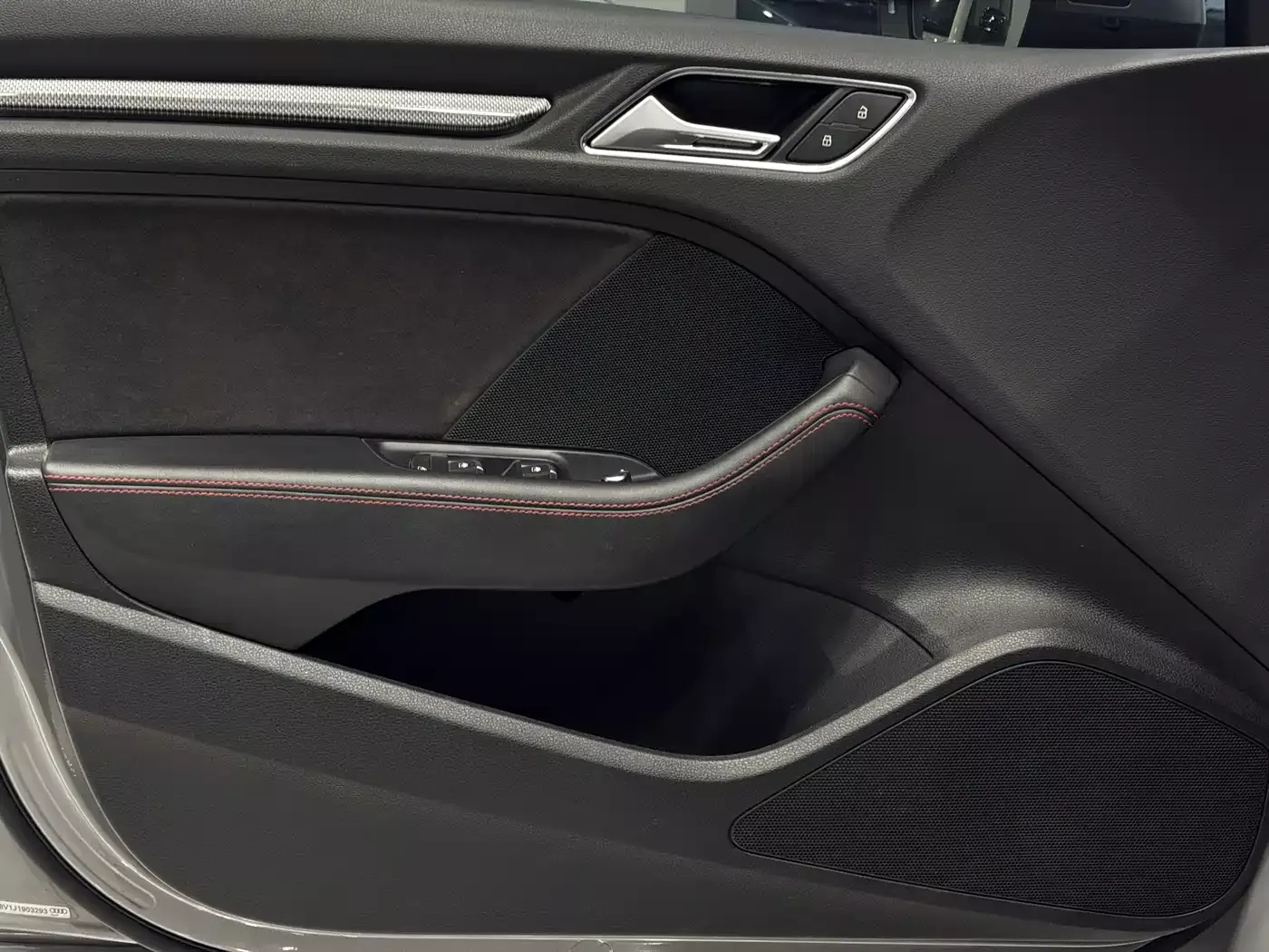 Audi RS 3 2017 RS 3 2.5T Limousine фото 14