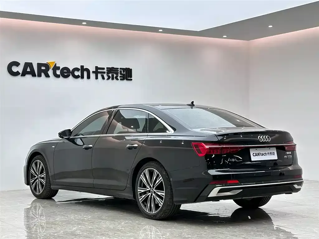 Audi A6L 2024 45 TFSI Premium Dynamic фото 3