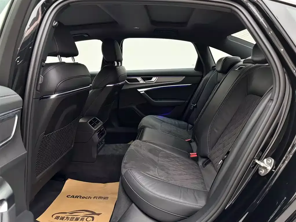 Audi A6L 2024 45 TFSI Premium Dynamic фото 9
