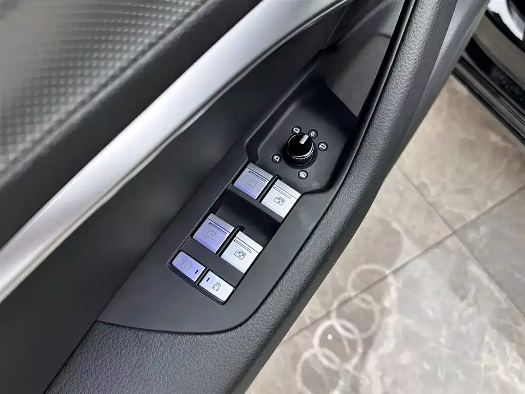 Audi A6L 2024 45 TFSI Premium Dynamic фото 15