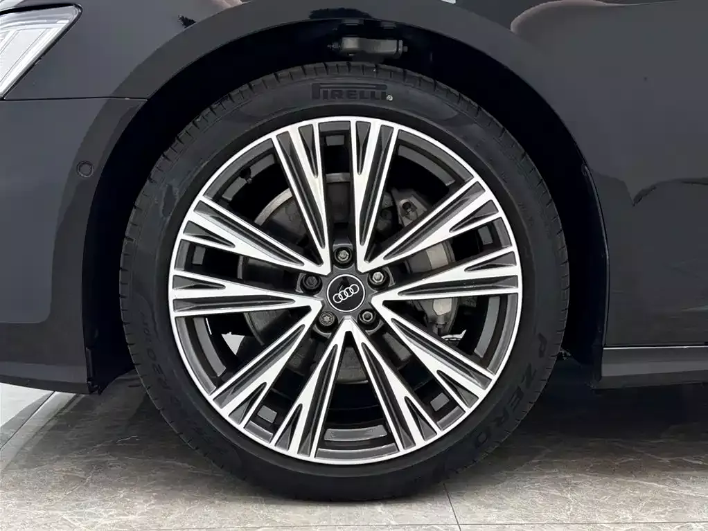 Audi A6L 2024 45 TFSI Premium Dynamic фото 18
