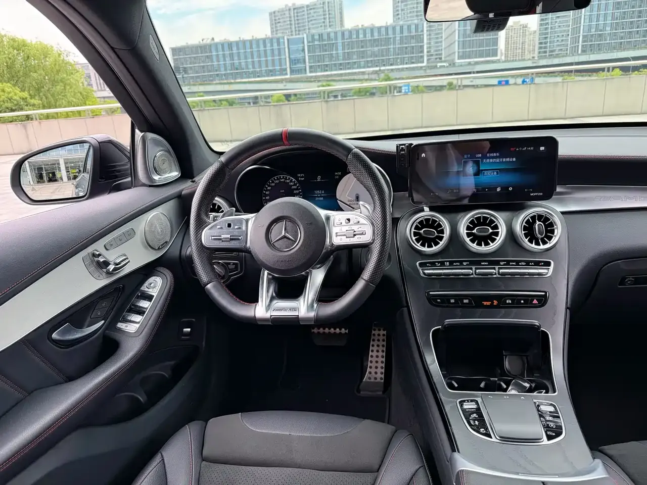 Mercedes-Benz GLC AMG 2022 AMG GLC 43 4MATIC фото 11