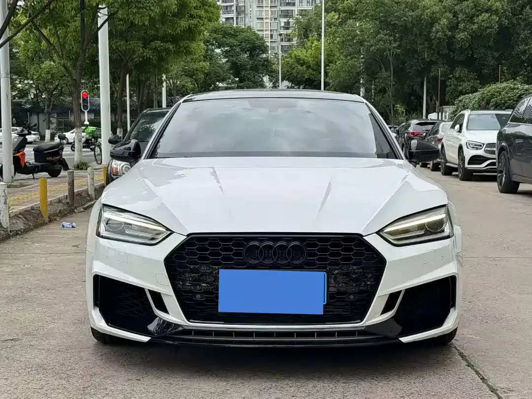 Audi A5 (Import) 2017 Sportback 40 TFSI Fashion фото 2