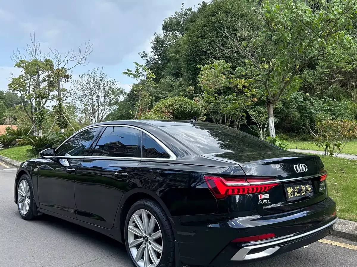 Audi A6L 2024 45 TFSI Premium Dynamic фото 3