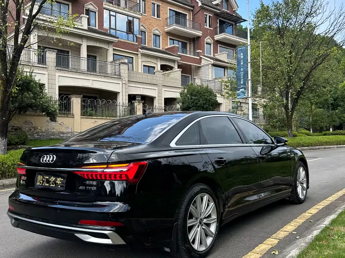 Audi A6L 2024 45 TFSI Premium Dynamic фото 4